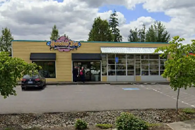 Hawaiian time west Salem