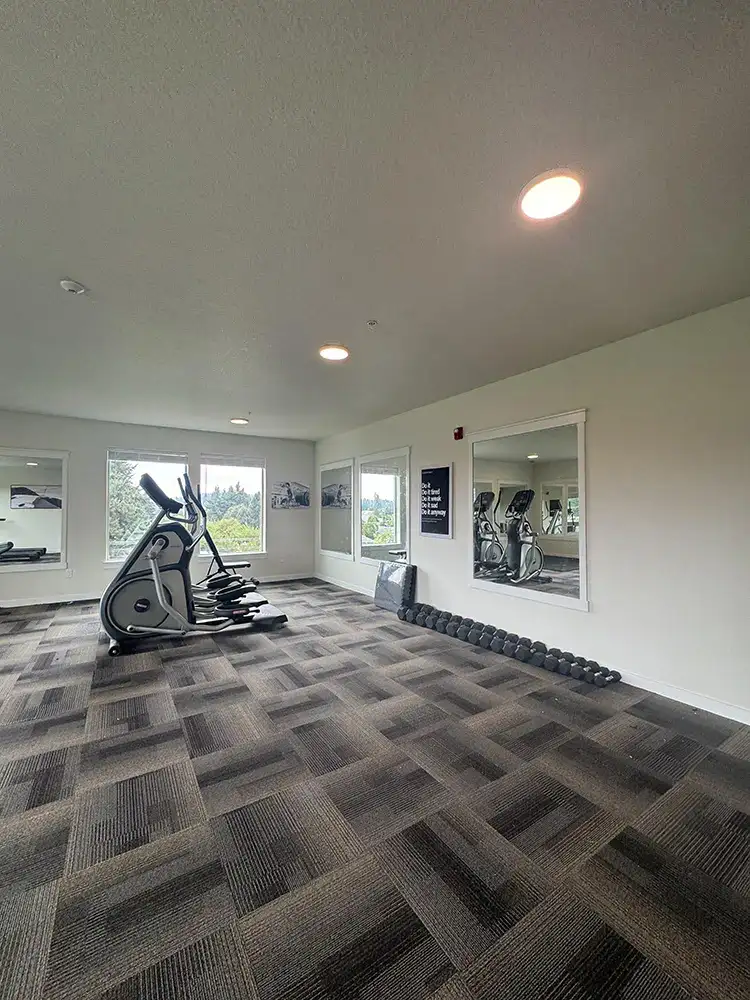 Anthonys Corner Workout Room 04